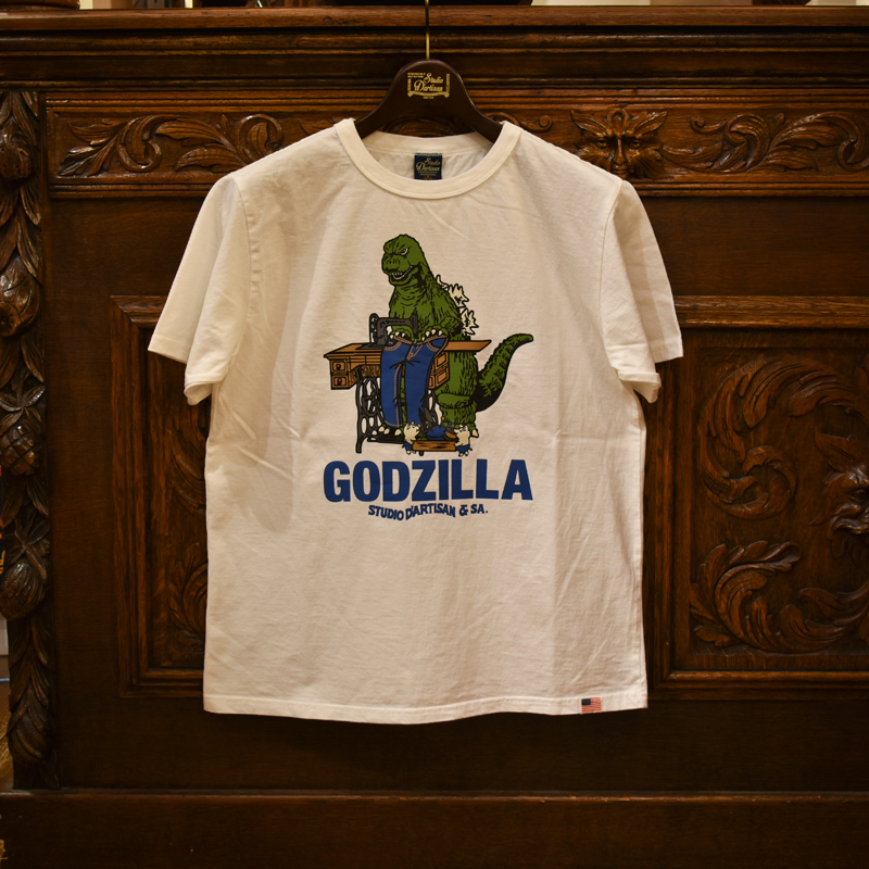 ゴジラがミシンを… | デニム・ジーンズの製造・販売 - ステュディオ