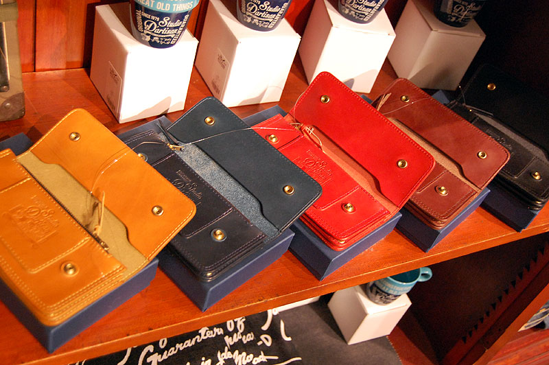 STUDIO D’ARTISAN トラッカーウォレット 揃いました！ 番外編 | デニム・ジーンズの製造・販売